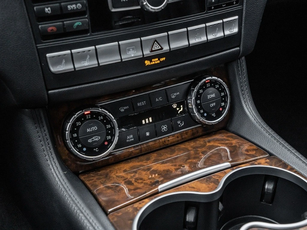 Mercedes-Benz CLS 550 4MATIC * * CARFAX * *   * *  | Mobile.bg   14