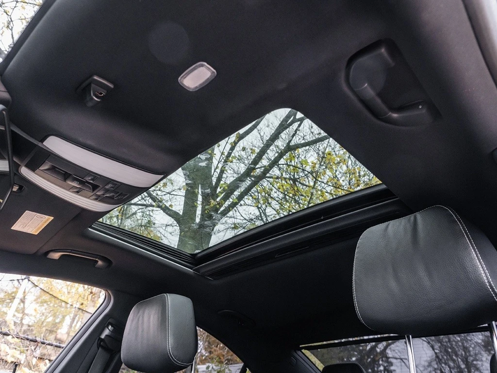 Mercedes-Benz CLS 550 4MATIC * * CARFAX * *   * *  | Mobile.bg   16