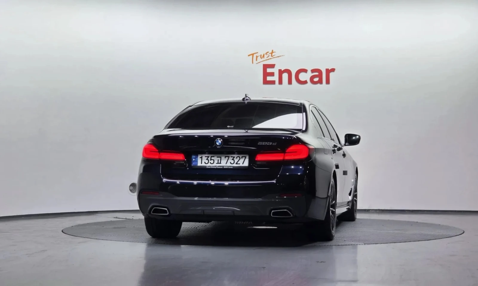 BMW 523 5 Series (G30) 523D ​​M Sports  - изображение 4