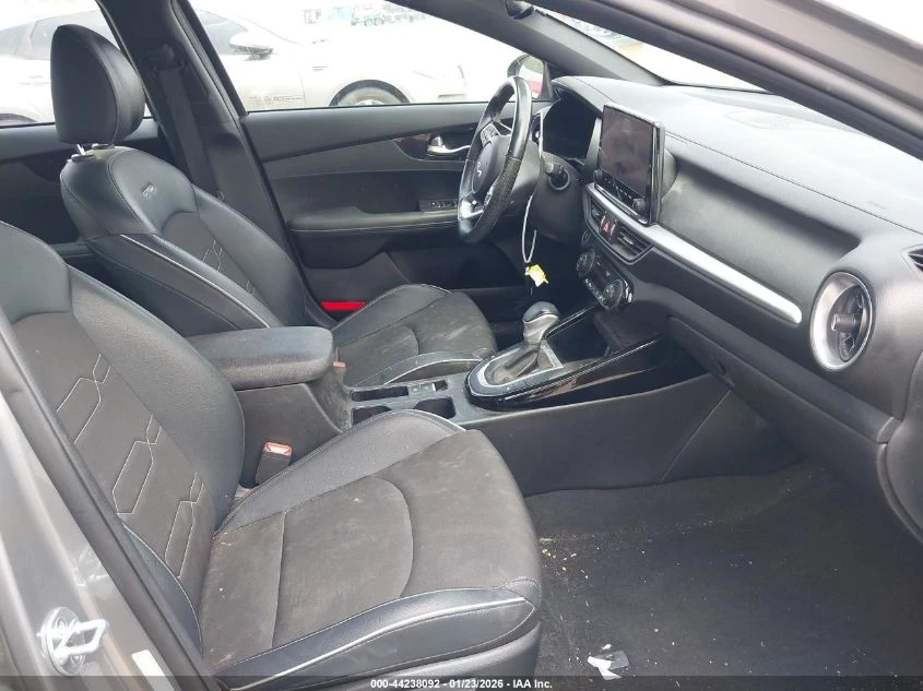 Kia Forte 2l Gt-Line - изображение 5