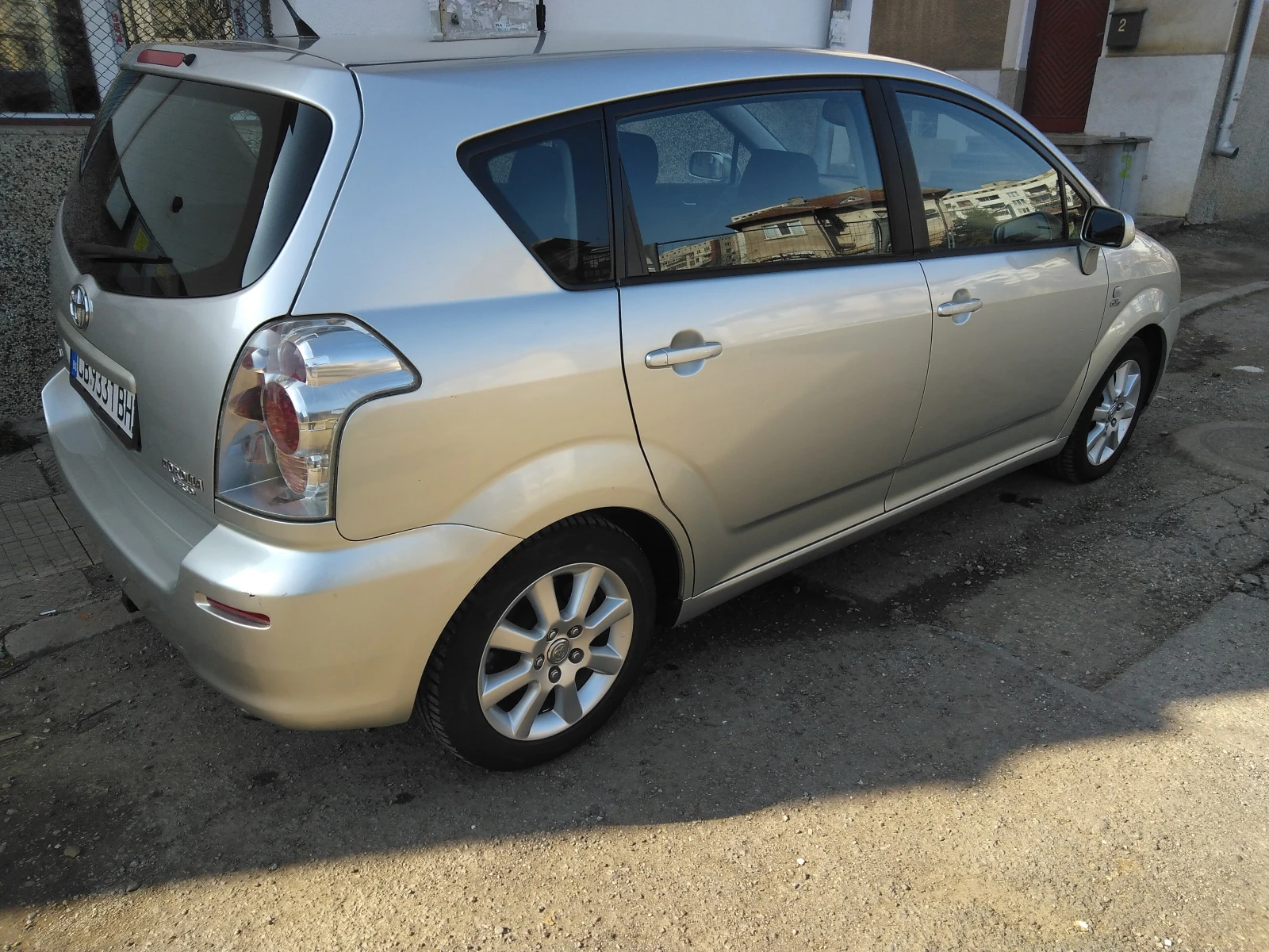 Toyota Corolla verso, снимка 12 - Автомобили и джипове - 53825726