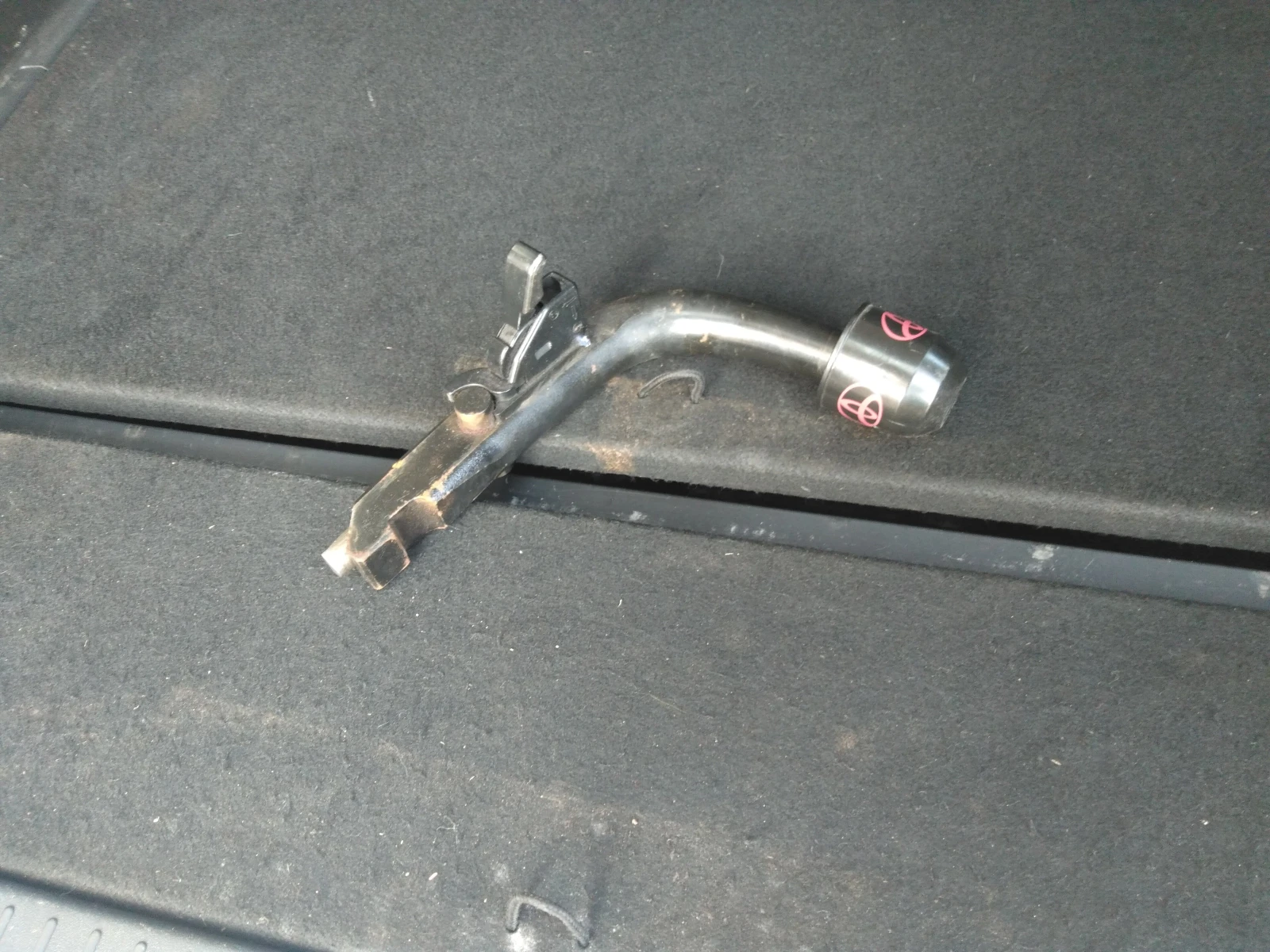 Toyota Corolla verso, снимка 14 - Автомобили и джипове - 53825726