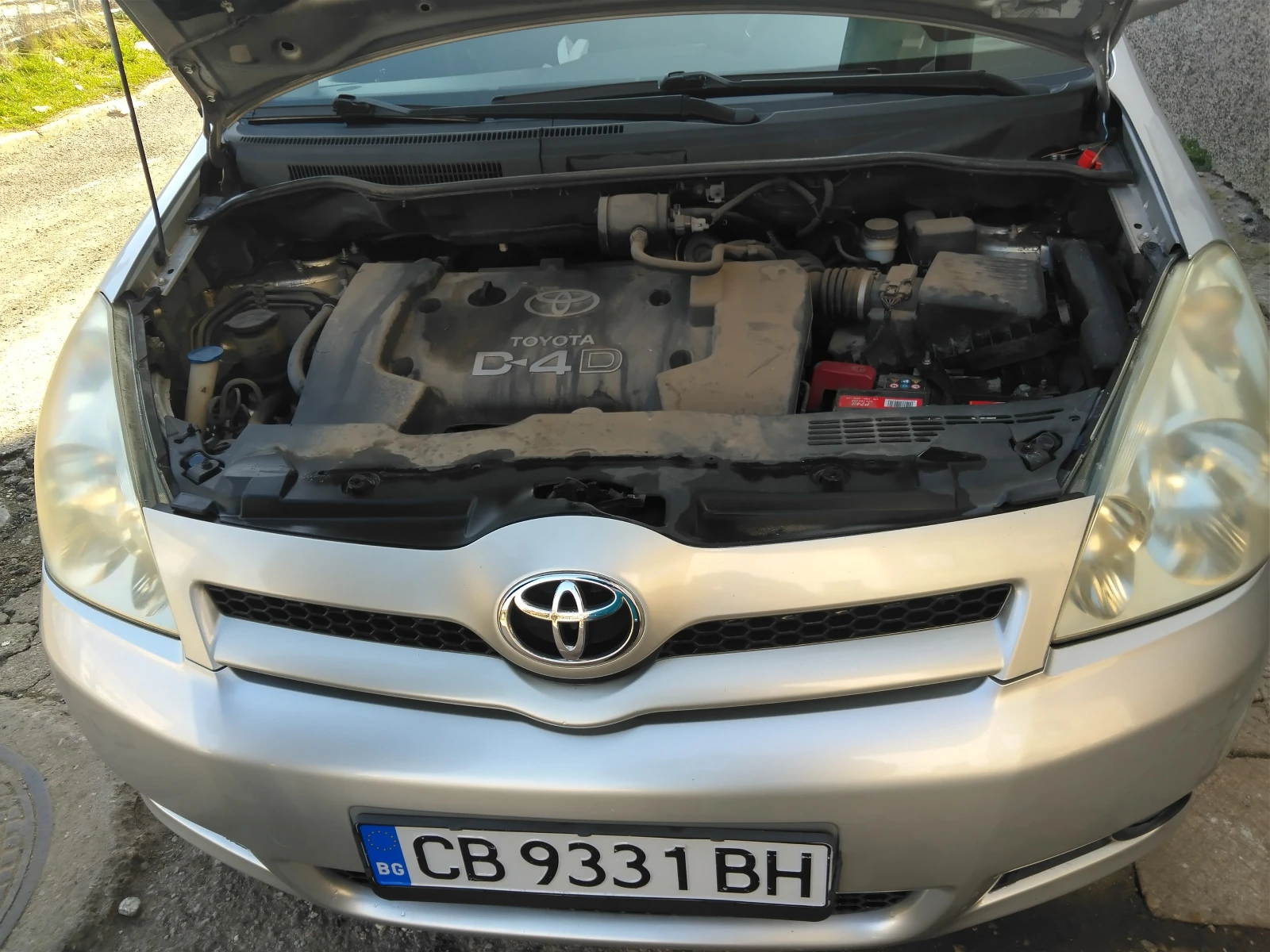 Toyota Corolla verso, снимка 10 - Автомобили и джипове - 53825726