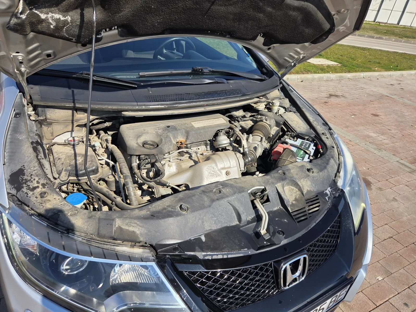 Honda Civic 1, 6 i-dtec Facelift, снимка 9 - Автомобили и джипове - 53865247