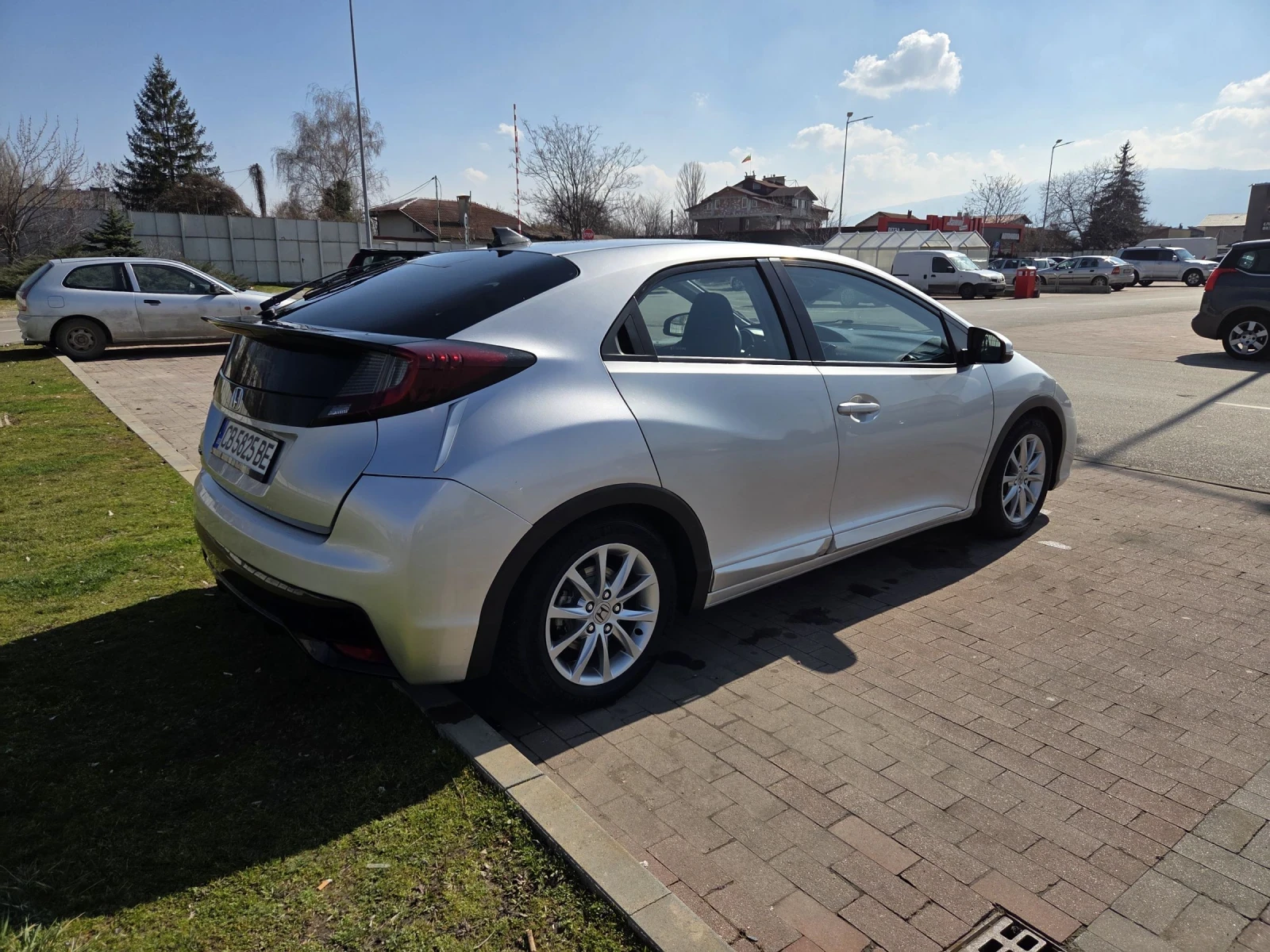 Honda Civic 1, 6 i-dtec Facelift, снимка 5 - Автомобили и джипове - 53865247