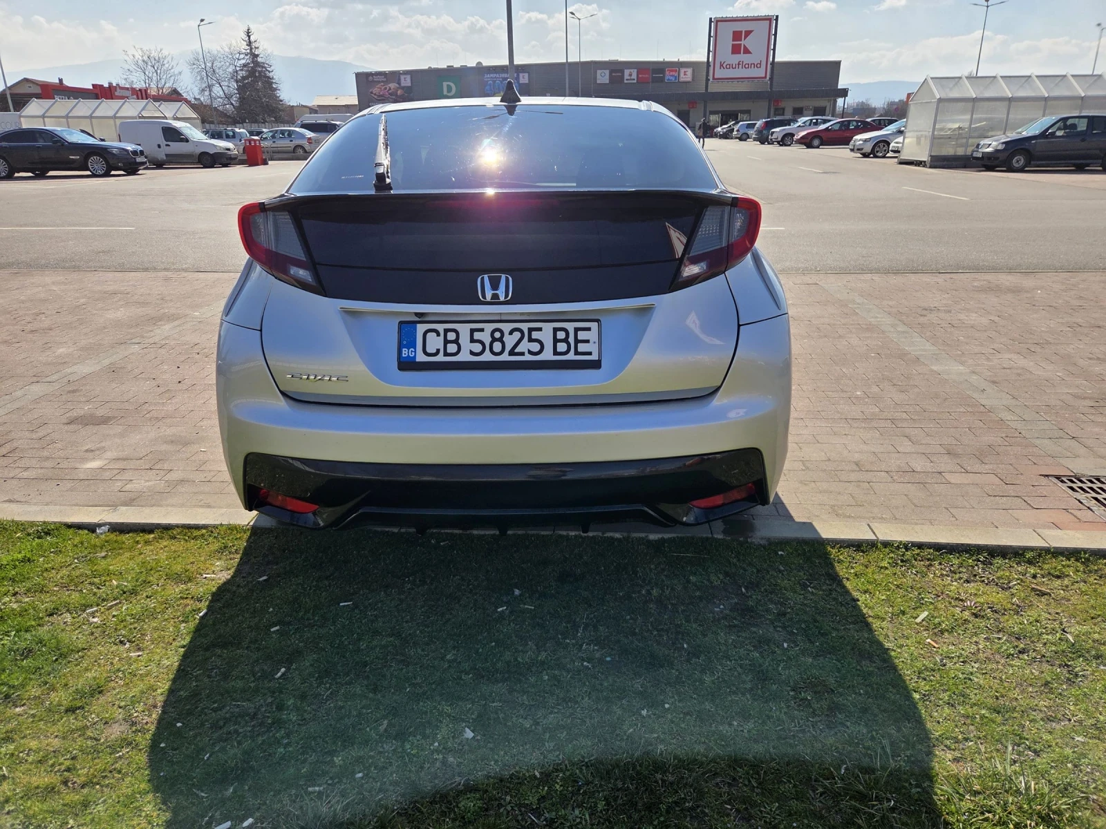 Honda Civic 1, 6 i-dtec Facelift, снимка 6 - Автомобили и джипове - 53865247