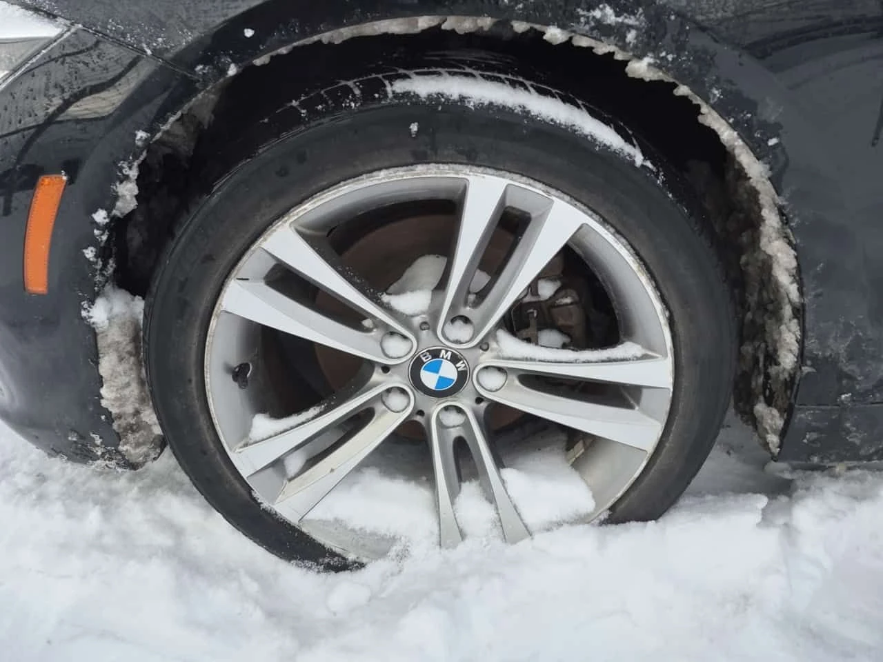 BMW 330 I xDrive| PANORAMA| CARFAX| , снимка 6 - Автомобили и джипове - 54064560