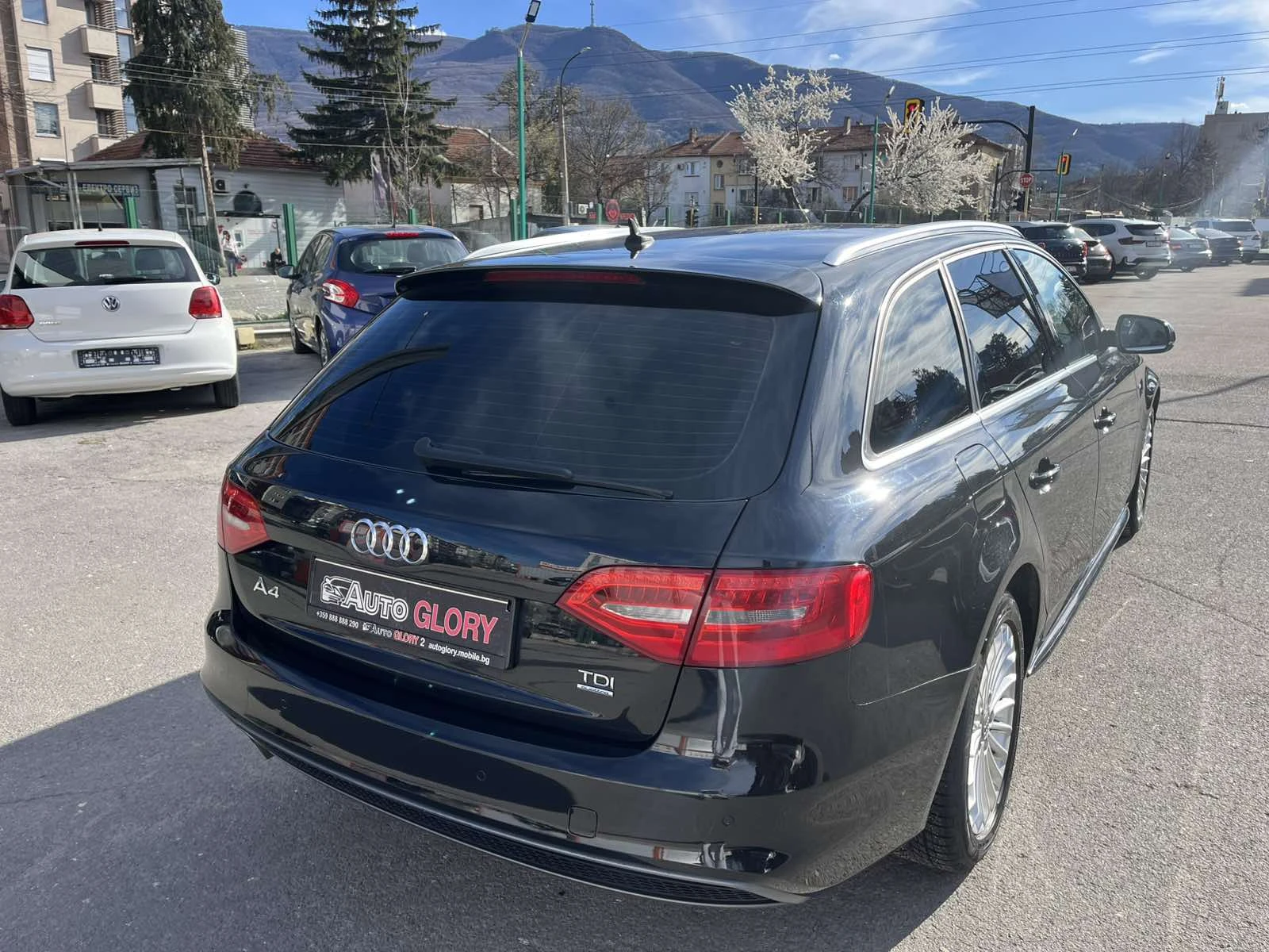 Audi A4 2.0/TDI/S-line/Quattro/Stronik, снимка 6 - Автомобили и джипове - 54113655