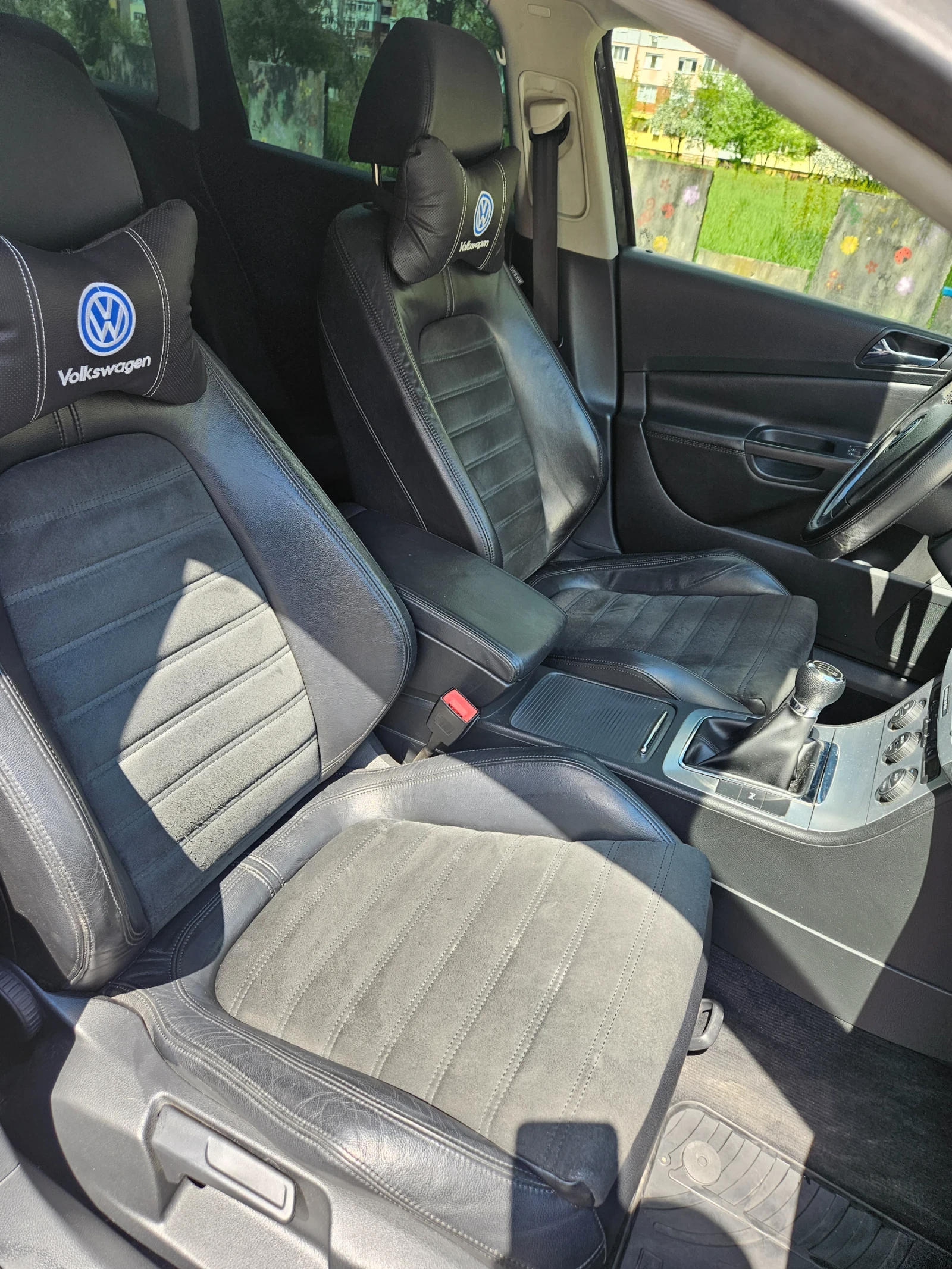 VW Passat B6 HIGHLINE 2.0TDI 140HP, снимка 11 - Автомобили и джипове - 54282971