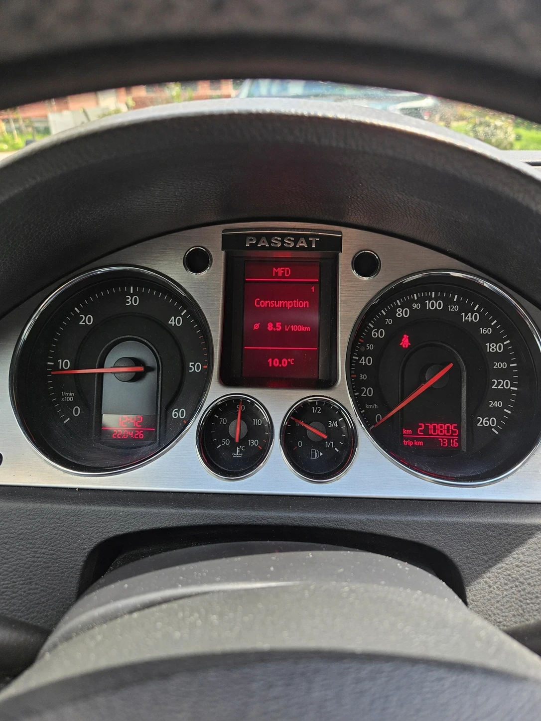 VW Passat B6 HIGHLINE 2.0TDI 140HP, снимка 9 - Автомобили и джипове - 54282971