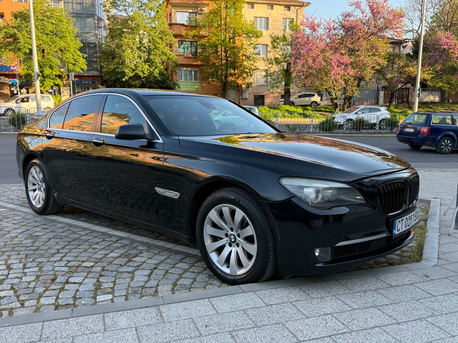 BMW 740 Full екстри, снимка 2 - Автомобили и джипове - 54308944