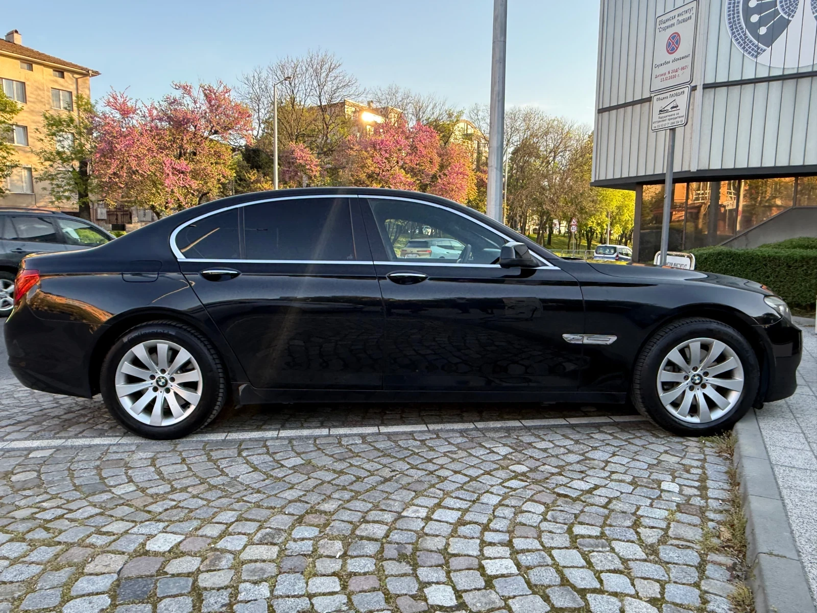 BMW 740 Full екстри, снимка 7 - Автомобили и джипове - 54308944