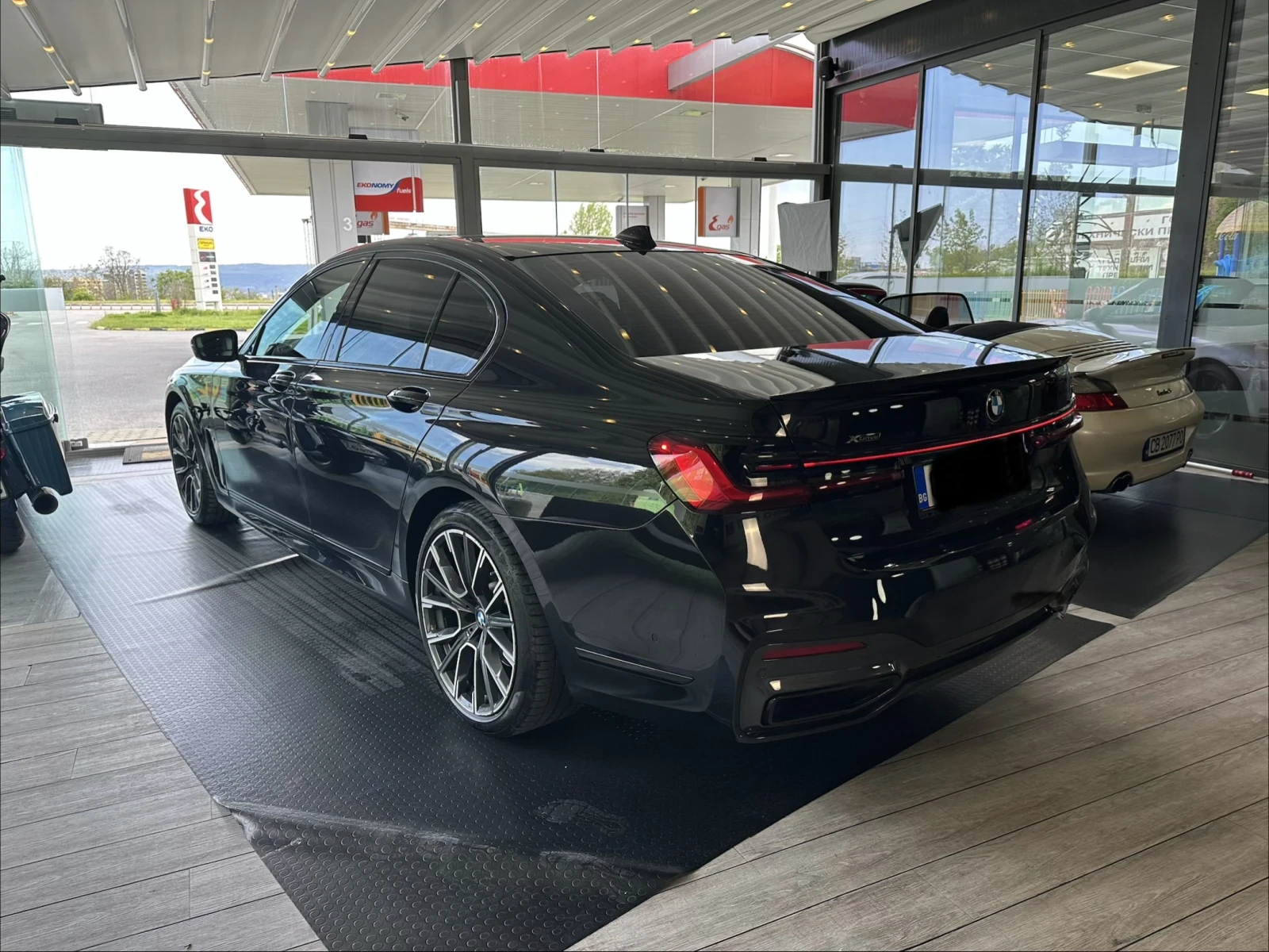 BMW 730 d* M-Sport* xDrive* Crystal* �����*  | Mobile.bg � ����������� 7