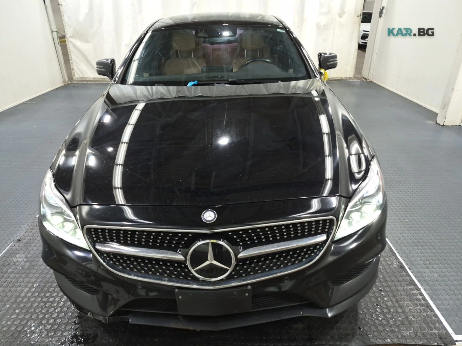 Mercedes-Benz CLS 550 4MATIC Автокредит Цена до България, снимка 2 - Автомобили и джипове - 54999754