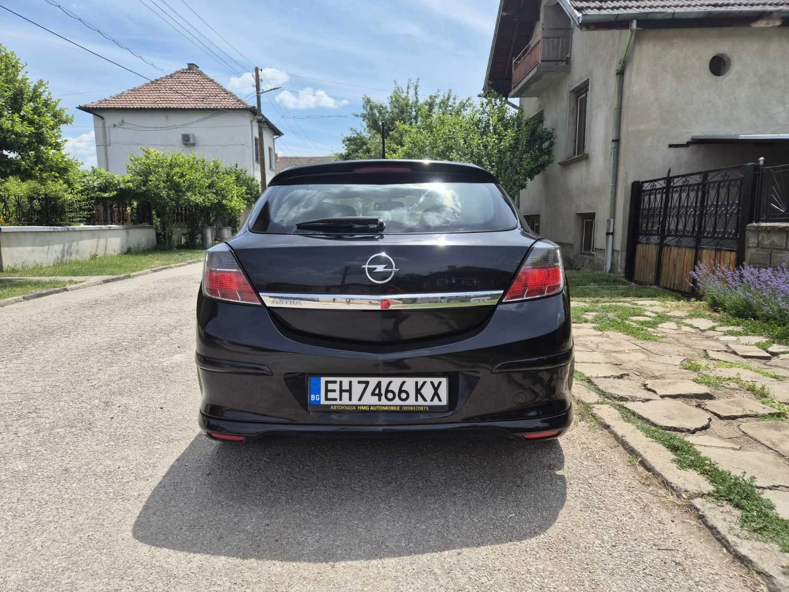 Opel Astra GTC 1.9CDTI, снимка 12 - Автомобили и джипове - 55014262