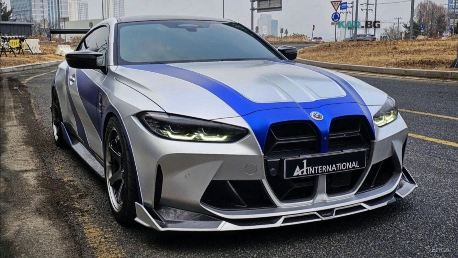 BMW M4 COMPETITION* M PERFORMANCE* XDRIVE* AKRAPOVIC* CAR, снимка 4 - Автомобили и джипове - 55068838