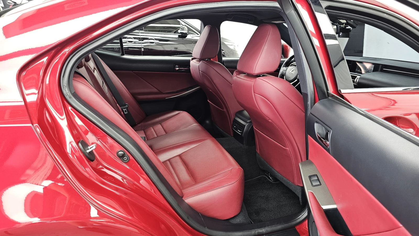 Lexus IS F-Sport* BLIND SPOT* ������� �����* ���* ������ �� | Mobile.bg � ����������� 12