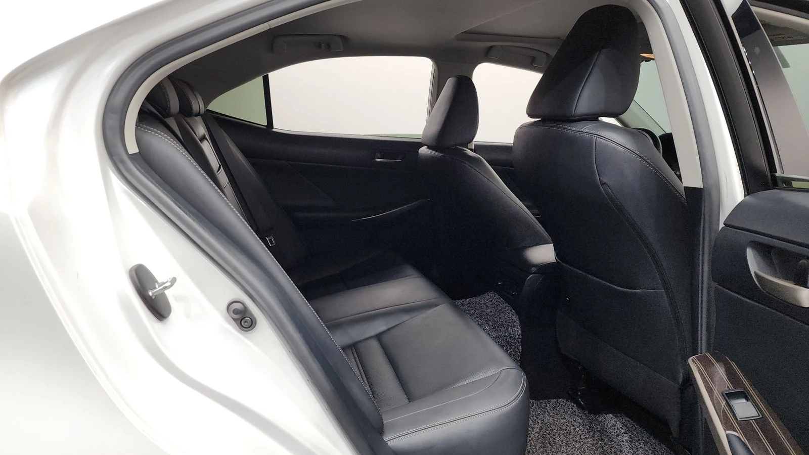 Lexus IS ���* ������� �����* BLIND SPOT* ������ ���� | Mobile.bg � ����������� 11