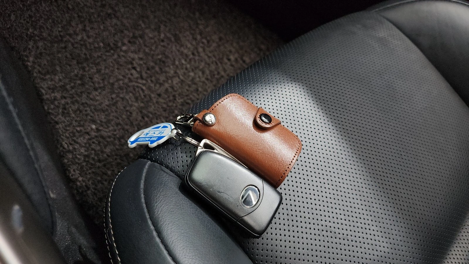 Lexus IS ���* ������� �����* BLIND SPOT* ������ ���� | Mobile.bg � ����������� 17