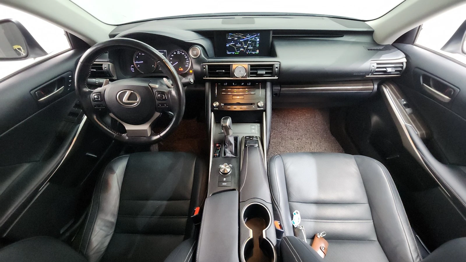 Lexus IS ���* ������� �����* BLIND SPOT* ������ ���� | Mobile.bg � ����������� 7