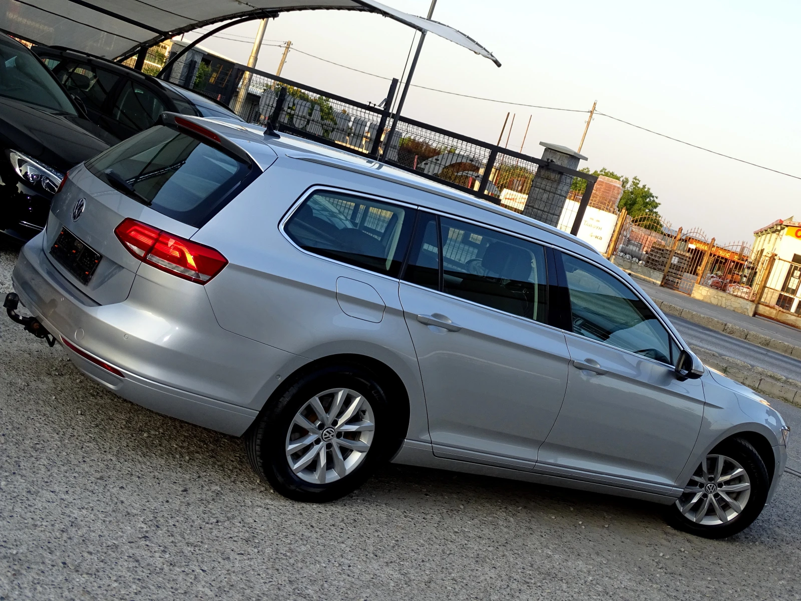 VW Passat 2.0TDI 150 Коня_* LED_* , снимка 5 - Автомобили и джипове - 55658694
