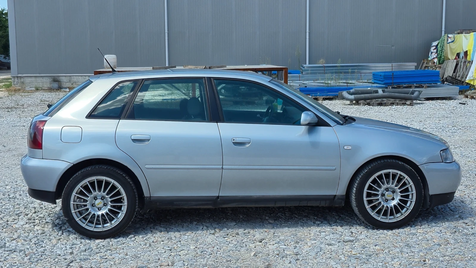 Audi A3 1.9 TDI/101 Клима* * * , снимка 3 - Автомобили и джипове - 55729131