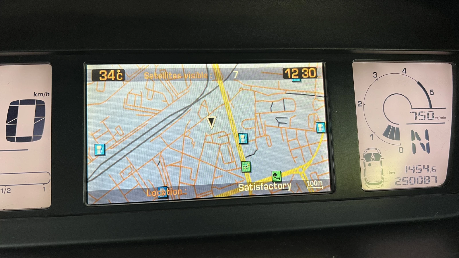 Citroen Grand C4 Picasso, снимка 4 - Автомобили и джипове - 55776198