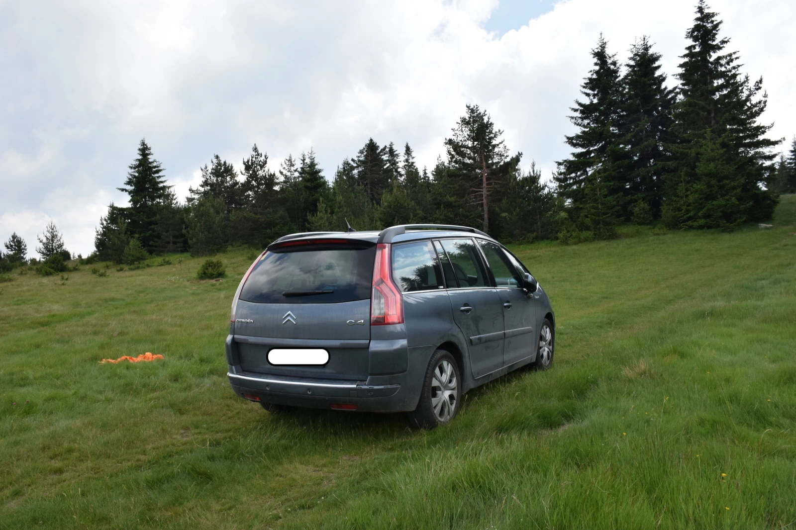 Citroen Grand C4 Picasso, снимка 2 - Автомобили и джипове - 55776198