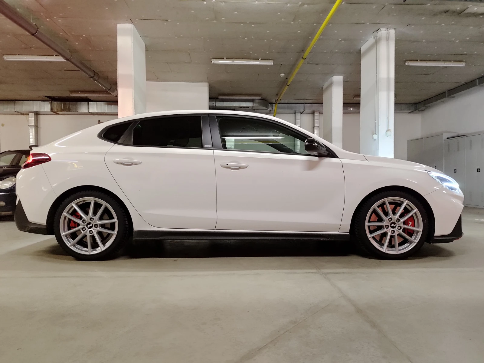 Hyundai I30 Fastback N, снимка 17 - Автомобили и джипове - 55833772