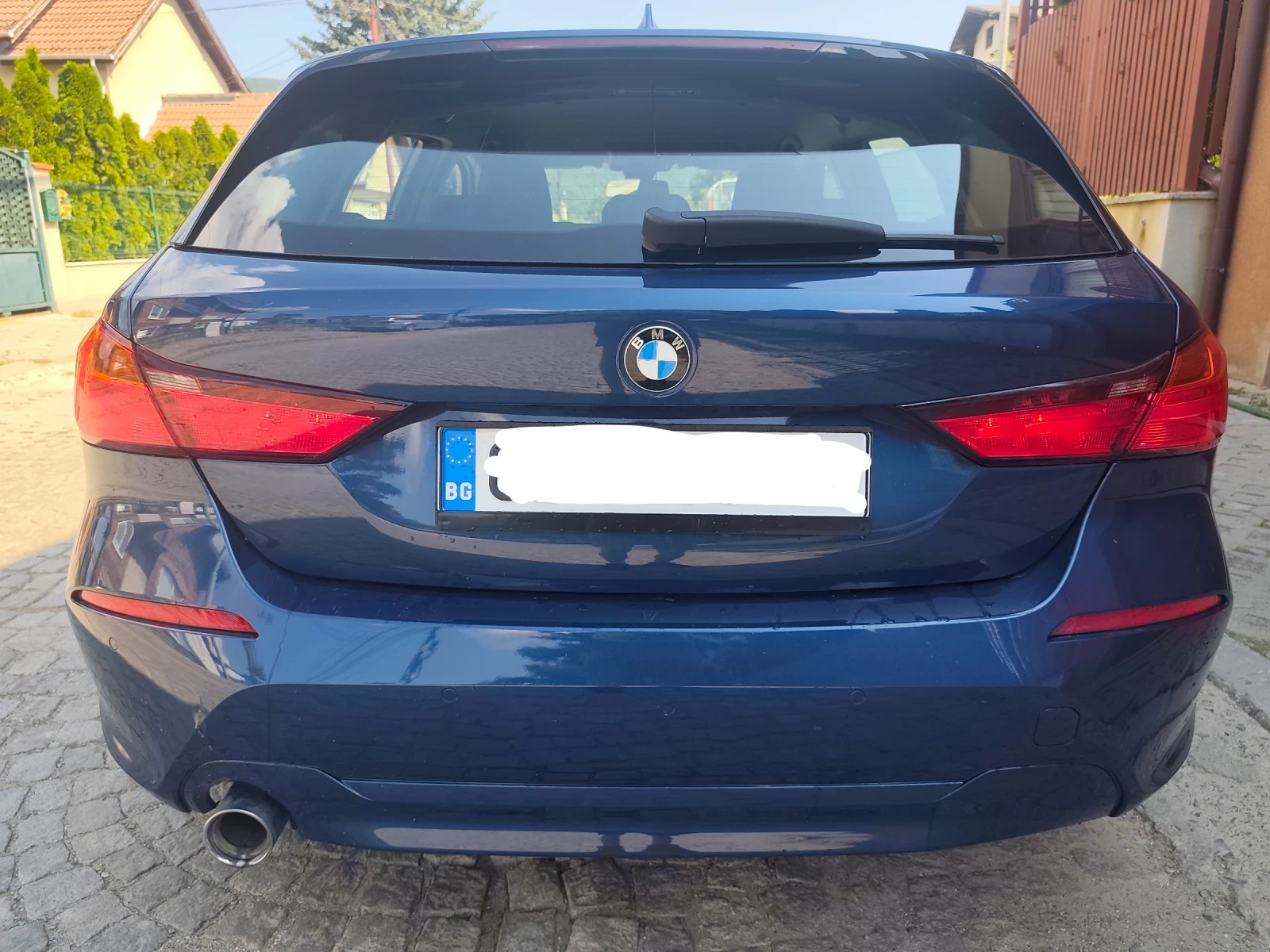BMW 116 D Автоматик 06.2021г Euro 6D, снимка 3 - Автомобили и джипове - 56060585