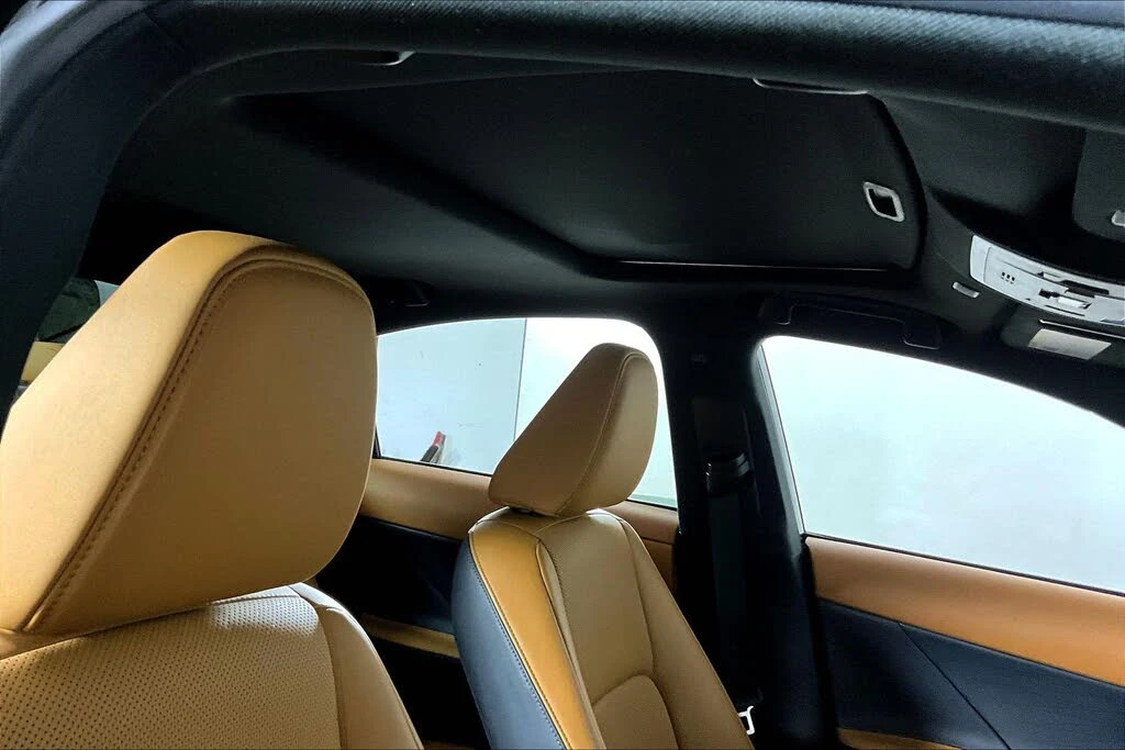 Lexus IS 300 Luxury Package, снимка 15 - Автомобили и джипове - 56199208