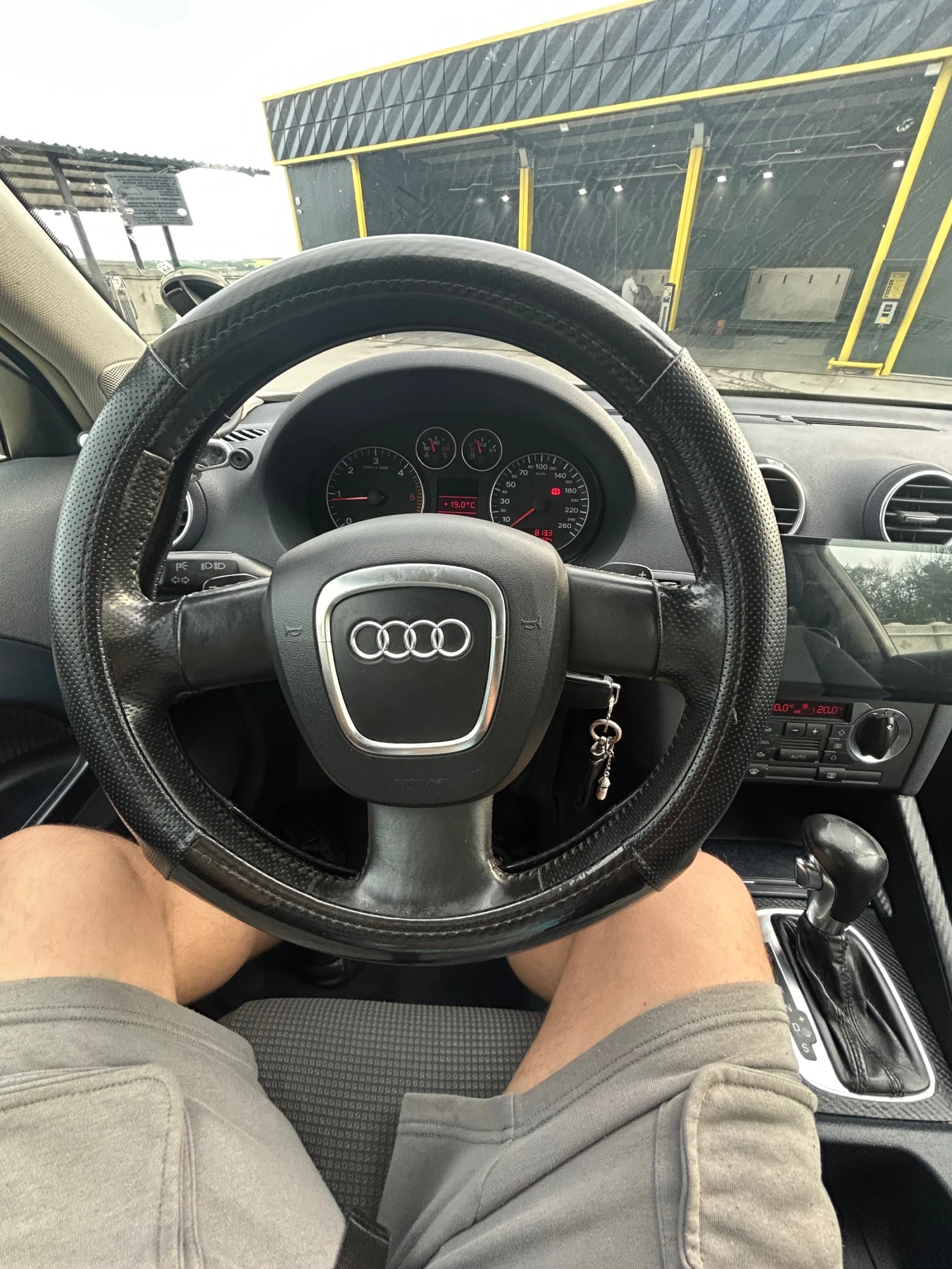 Audi A3 2.0TDI, снимка 9 - Автомобили и джипове - 56407209