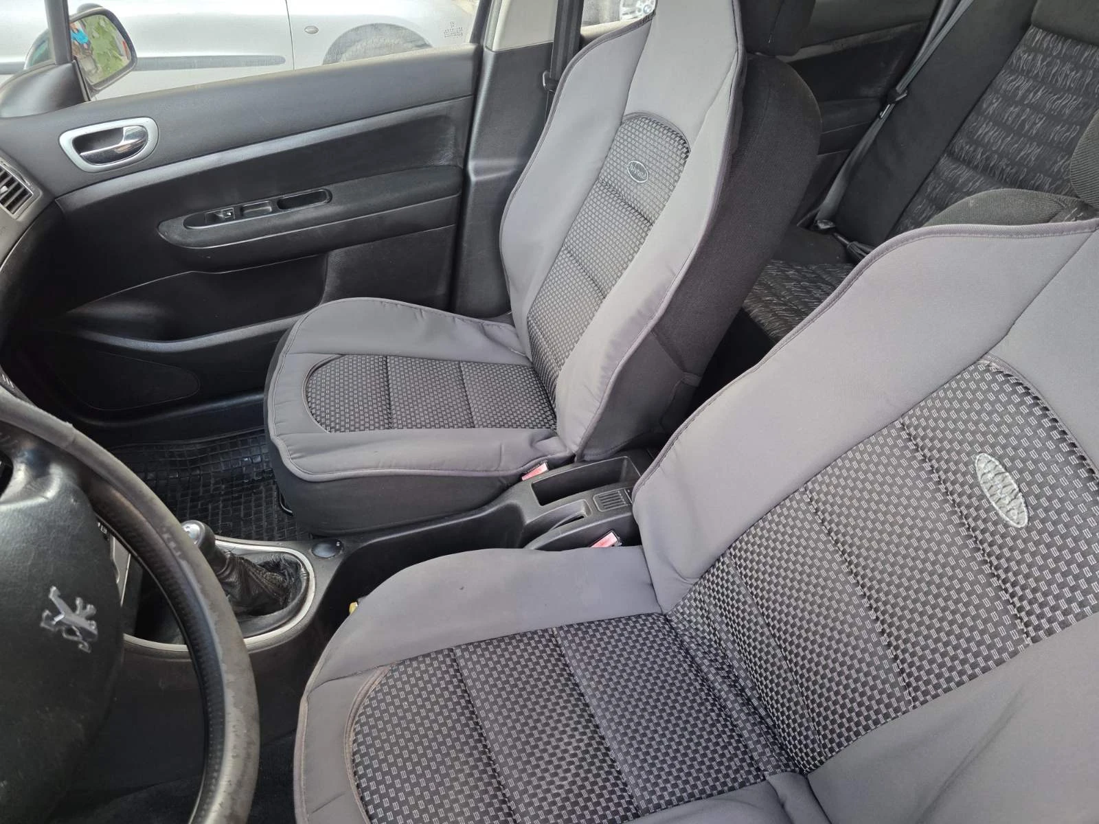 Peugeot 307, снимка 7 - Автомобили и джипове - 56442625