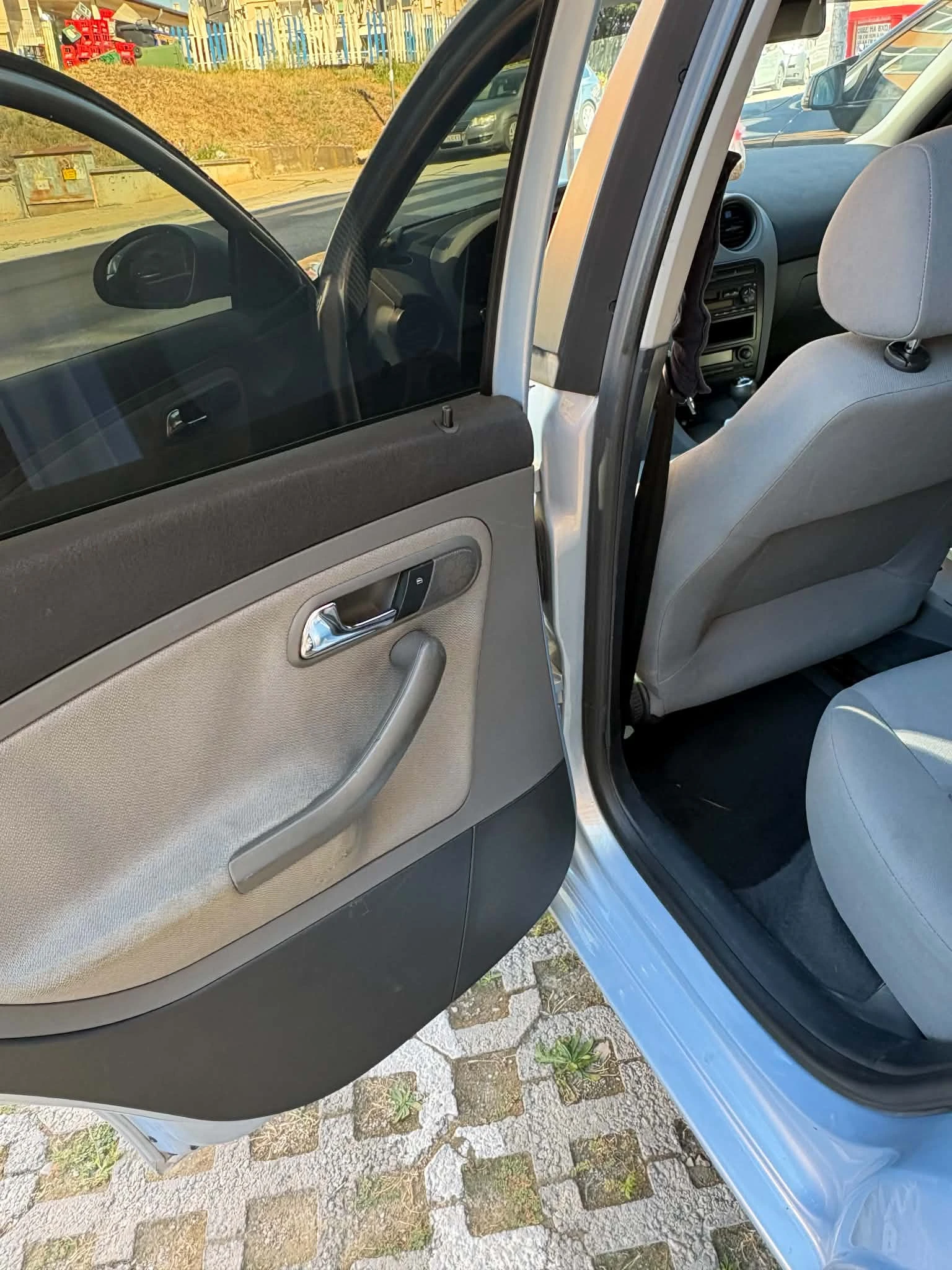 Seat Ibiza, снимка 9 - Автомобили и джипове - 56509678
