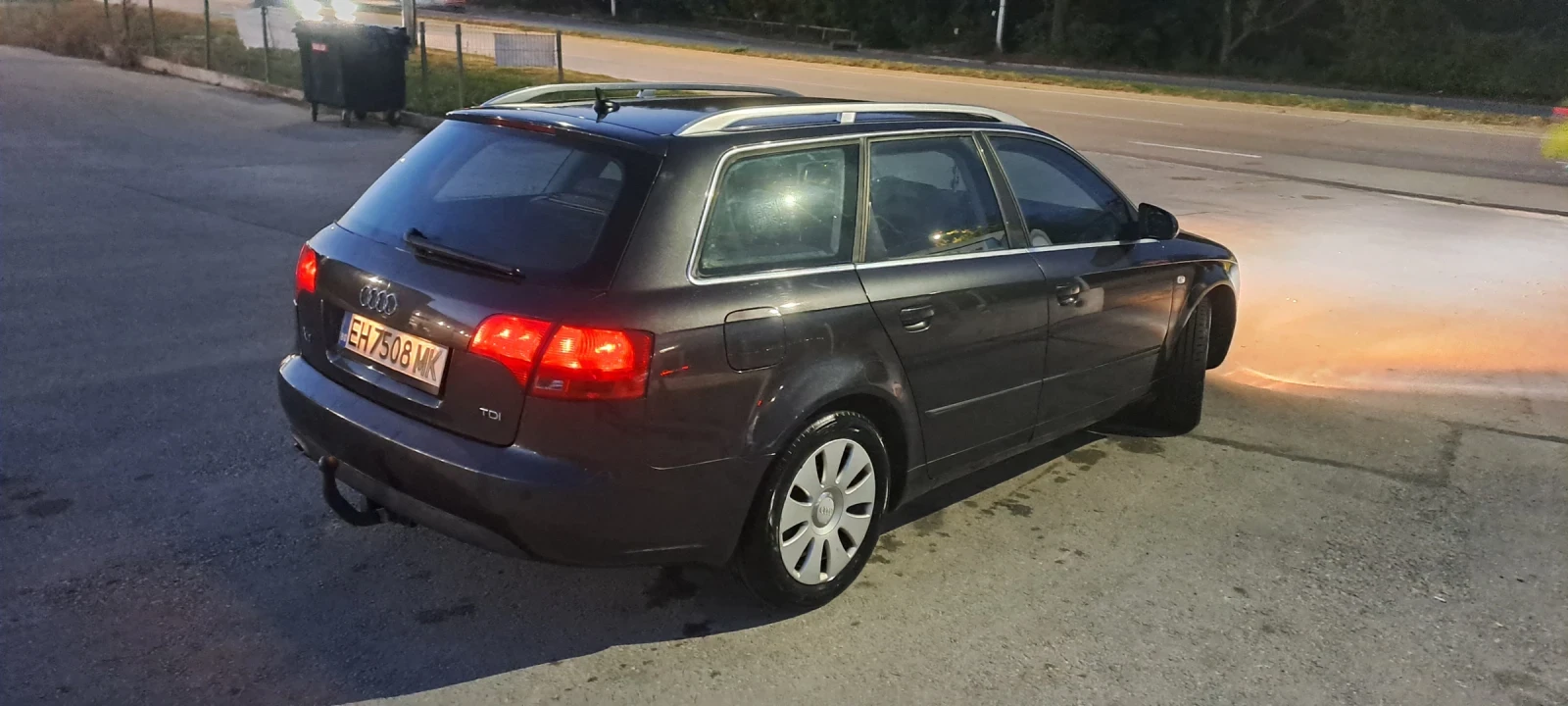 Audi A4 2.0tdi, снимка 5 - Автомобили и джипове - 56605565