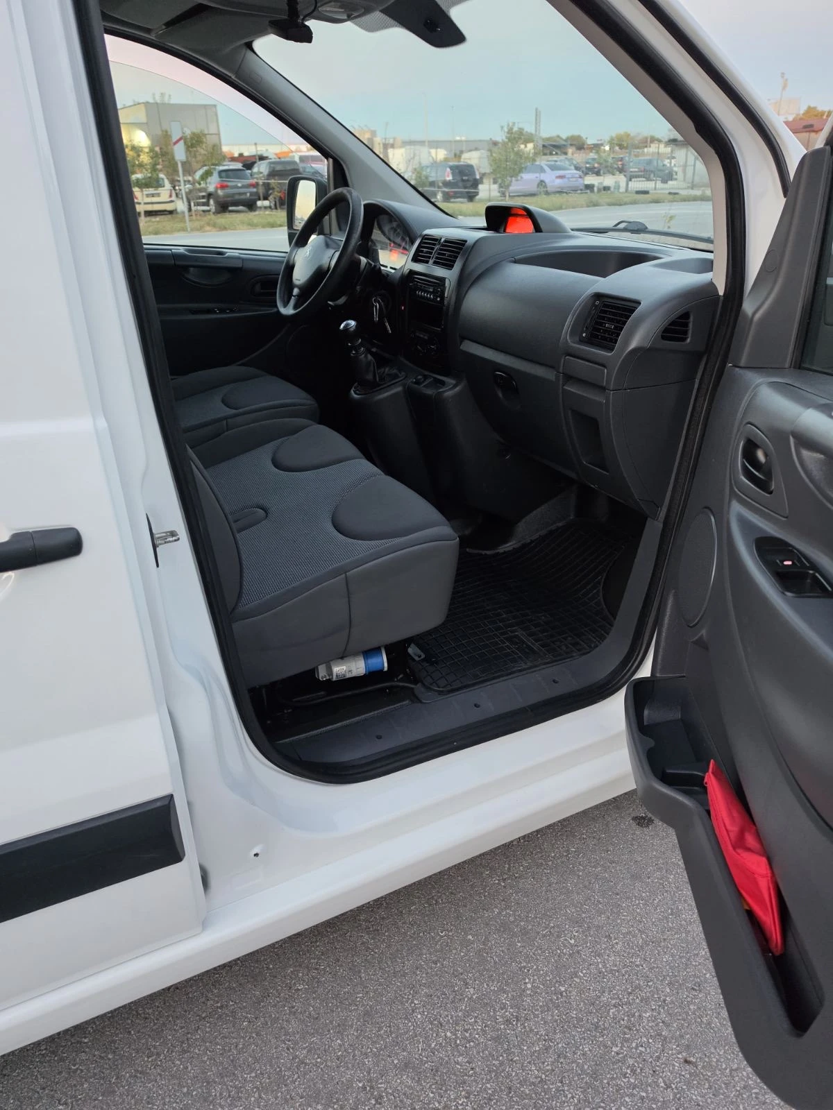 Peugeot Expert �������� ��� � �������� | Mobile.bg � ����������� 9