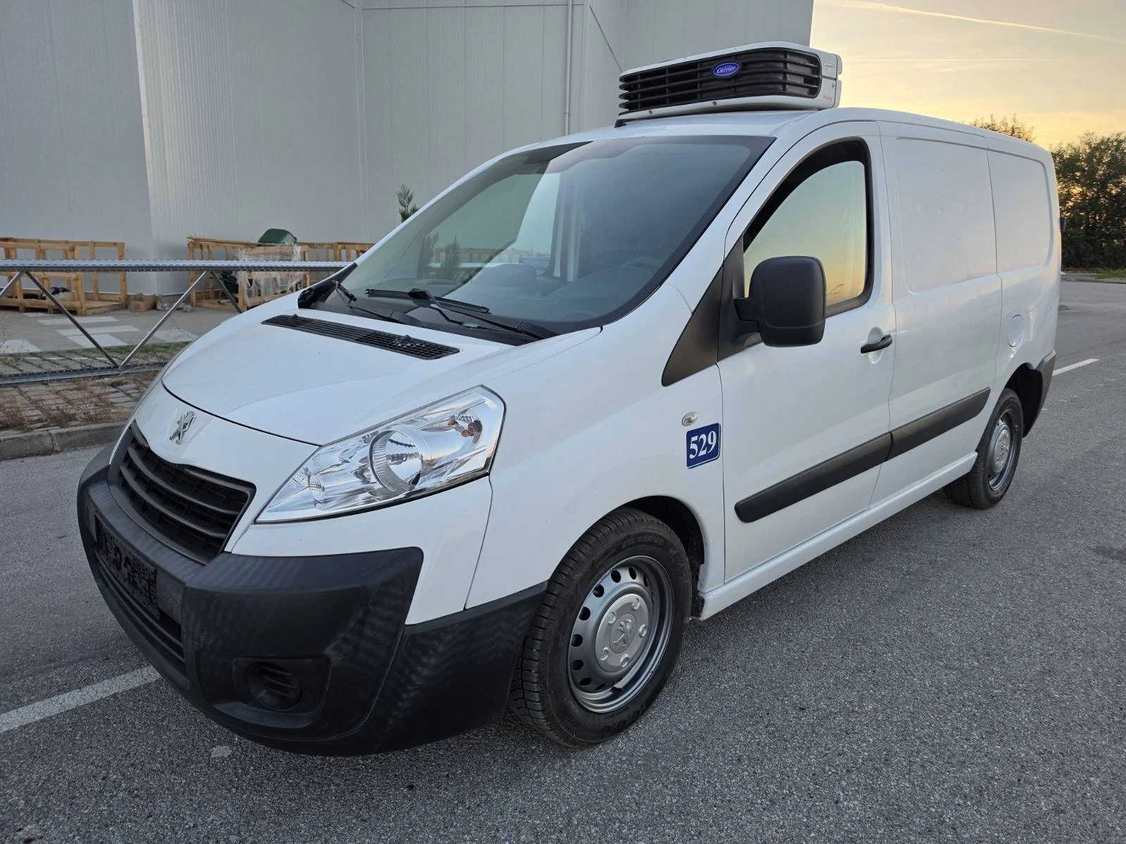 Peugeot Expert хладилен бус с климатик