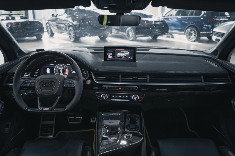 Audi SQ7 ABT EDITION * LED Таван * BOSE * TV * Керамика, снимка 6 - Автомобили и джипове - 52655418