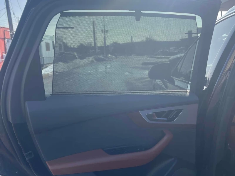 Audi Q7 * Technik * CARFAX * БЕЗ ПЪРВОНАЧАЛНА ВНОСКА, снимка 16 - Автомобили и джипове - 53091012