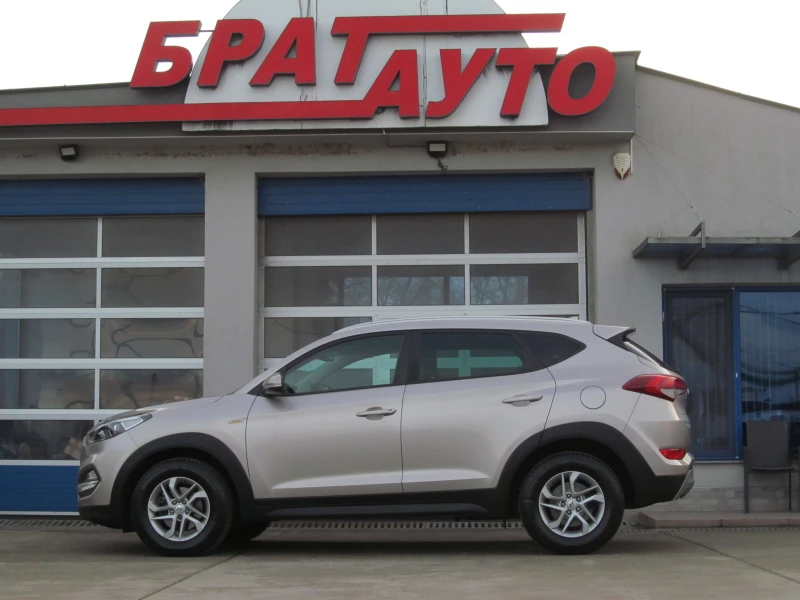 Hyundai Tucson 2.0CRDI/4X4/AВТОМАТ/РЕАЛЕН ДОКАЗЕУМ ПРОБЕГ/ЕВРО6, снимка 7 - Автомобили и джипове - 53271738