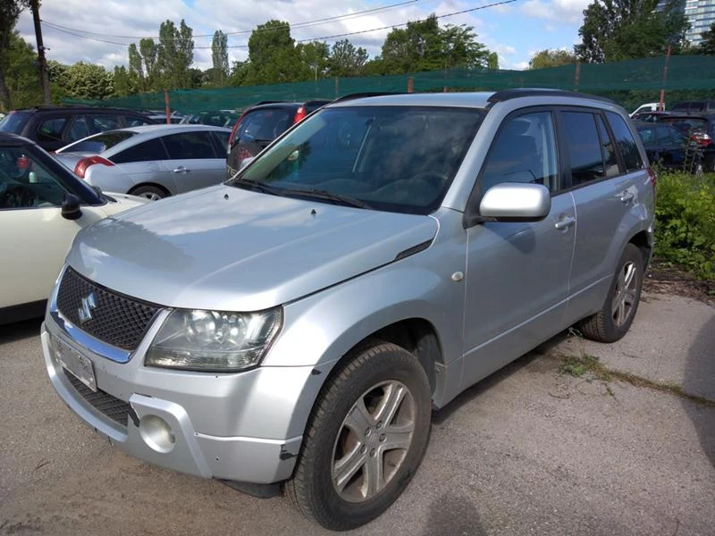 Suzuki Grand vitara 1,9d от Италия!, снимка 1 - Автомобили и джипове - 29210254