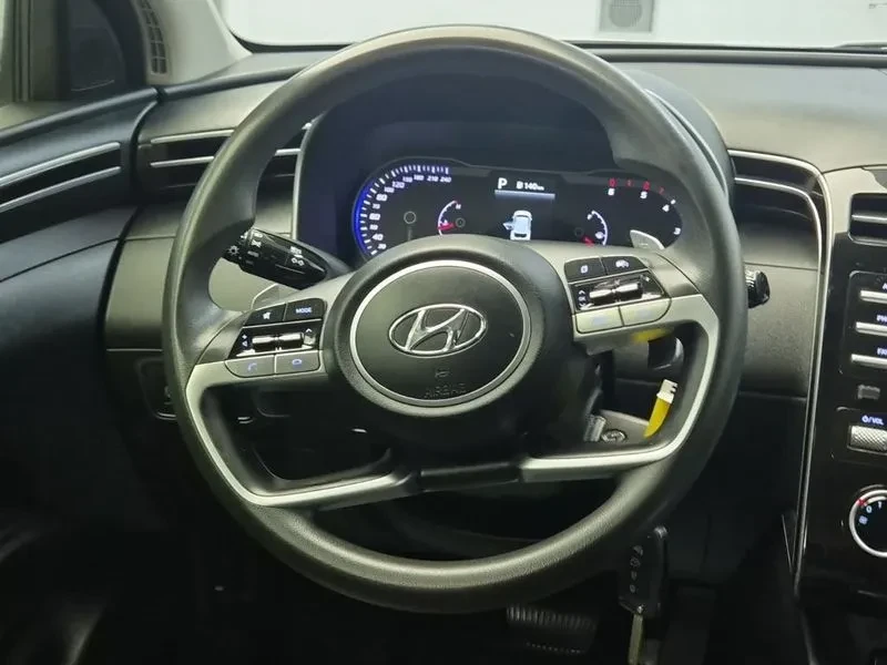 Hyundai Tucson Diesel 2.0 4Wd Modern, снимка 17 - Автомобили и джипове - 56304554