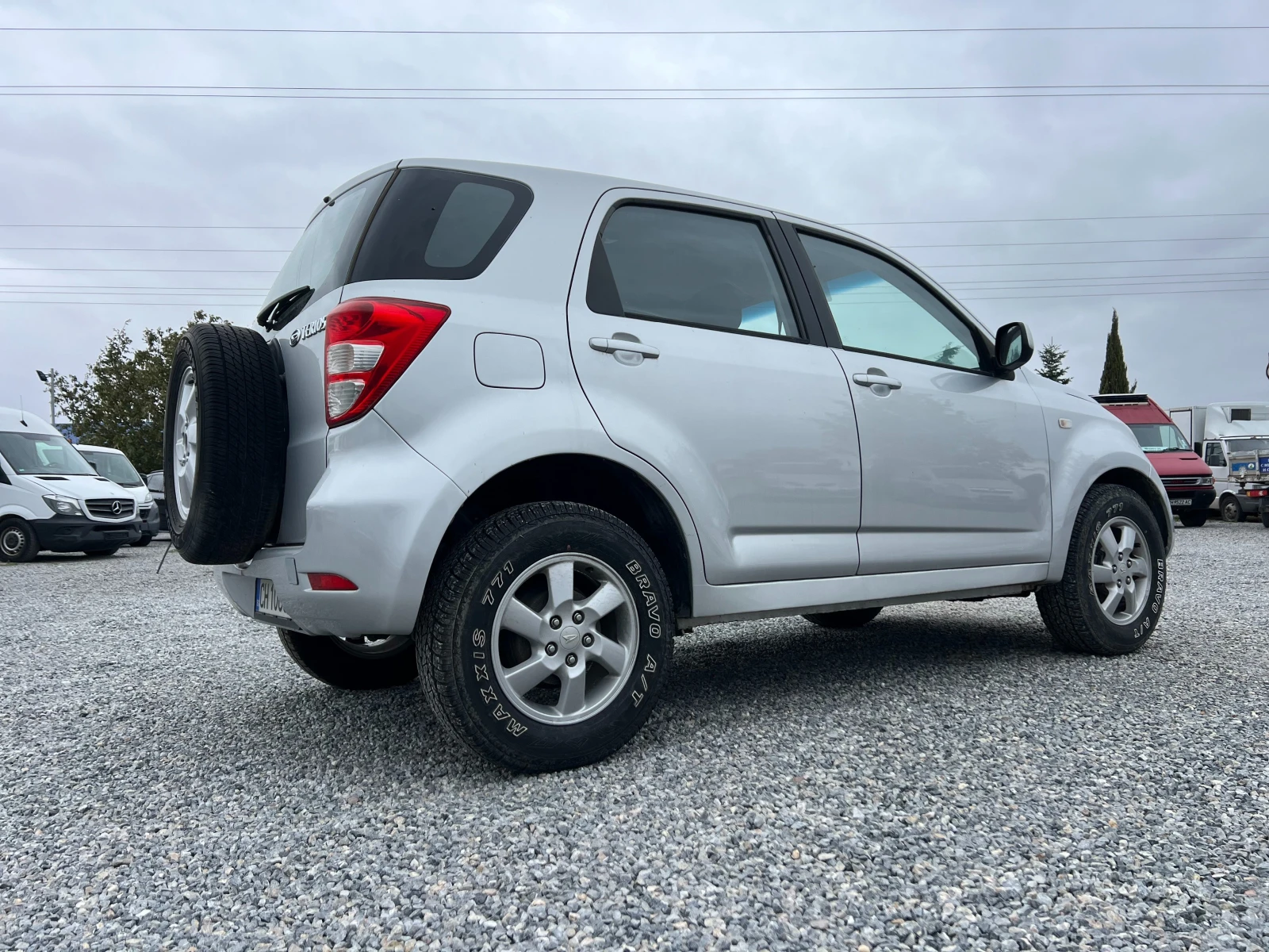Daihatsu Terios 4X4 ТОП СЪСТОЯНИЕ - изображение 5