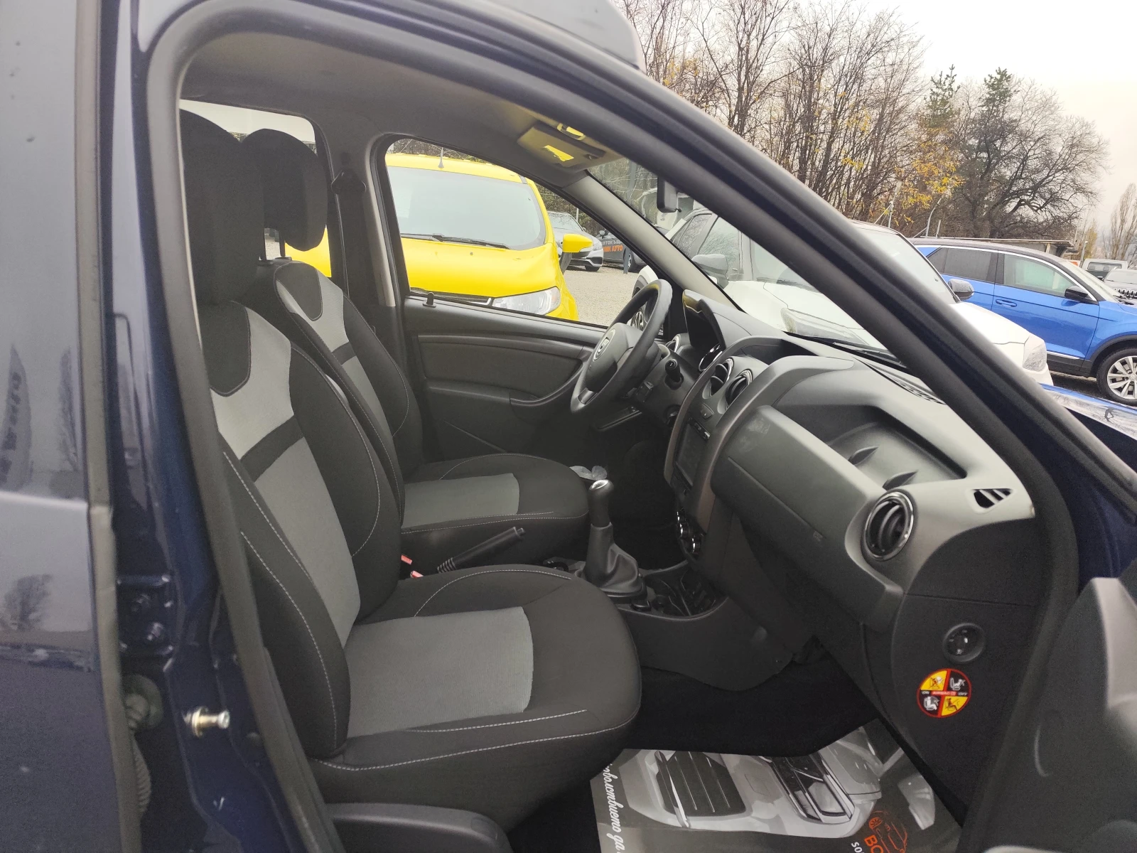 Dacia Duster 1.6i* LPG- ������ ������* EURO6B* NAVI*  | Mobile.bg � ����������� 11