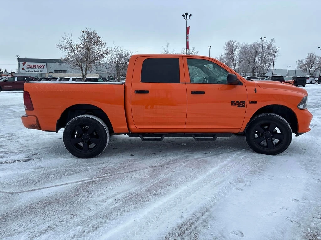 Dodge RAM 1500 2019 Express * CARFAX * ОТ ПРЕДСТАВИТЕЛСТВО - изображение 4