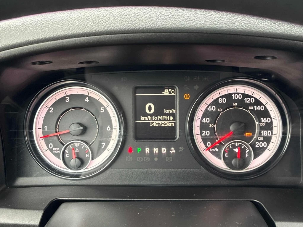 Dodge RAM 1500 2019 Express * CARFAX * ОТ ПРЕДСТАВИТЕЛСТВО - изображение 8