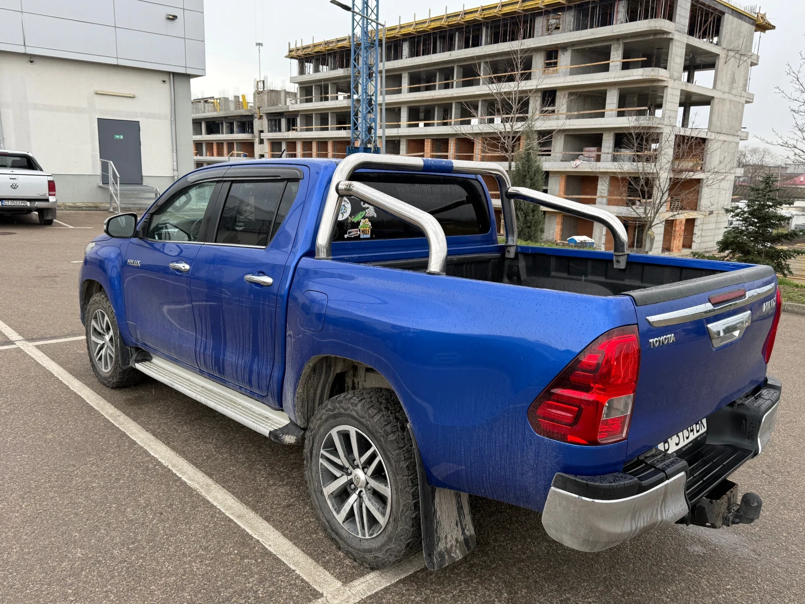 Toyota Hilux 2.4d invincible - изображение 6