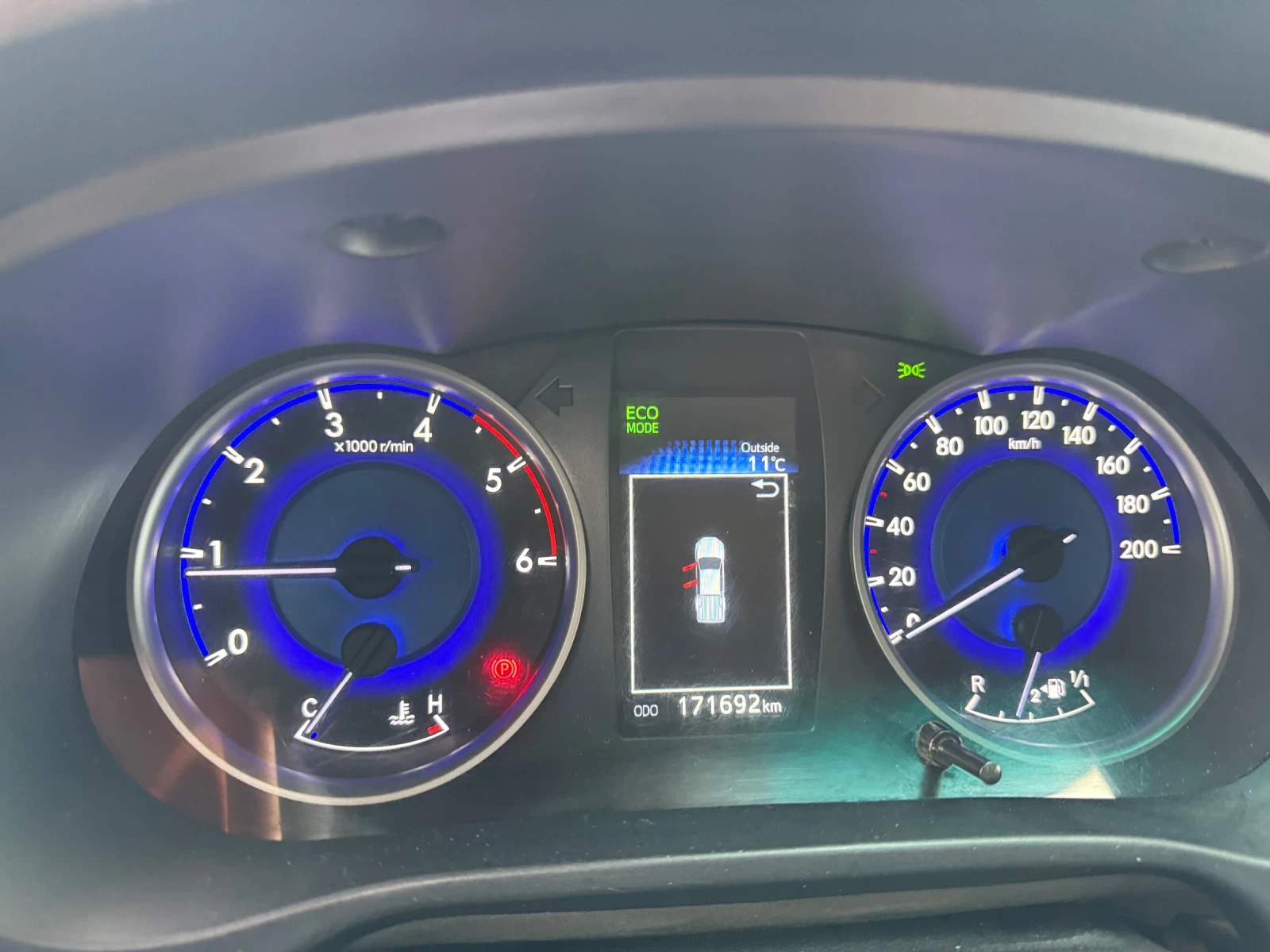 Toyota Hilux 2.4d invincible | Mobile.bg � ����������� 11