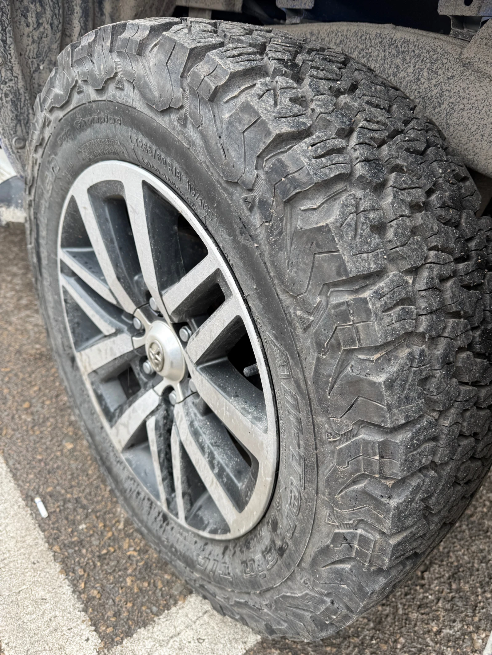 Toyota Hilux 2.4d invincible | Mobile.bg � ����������� 13