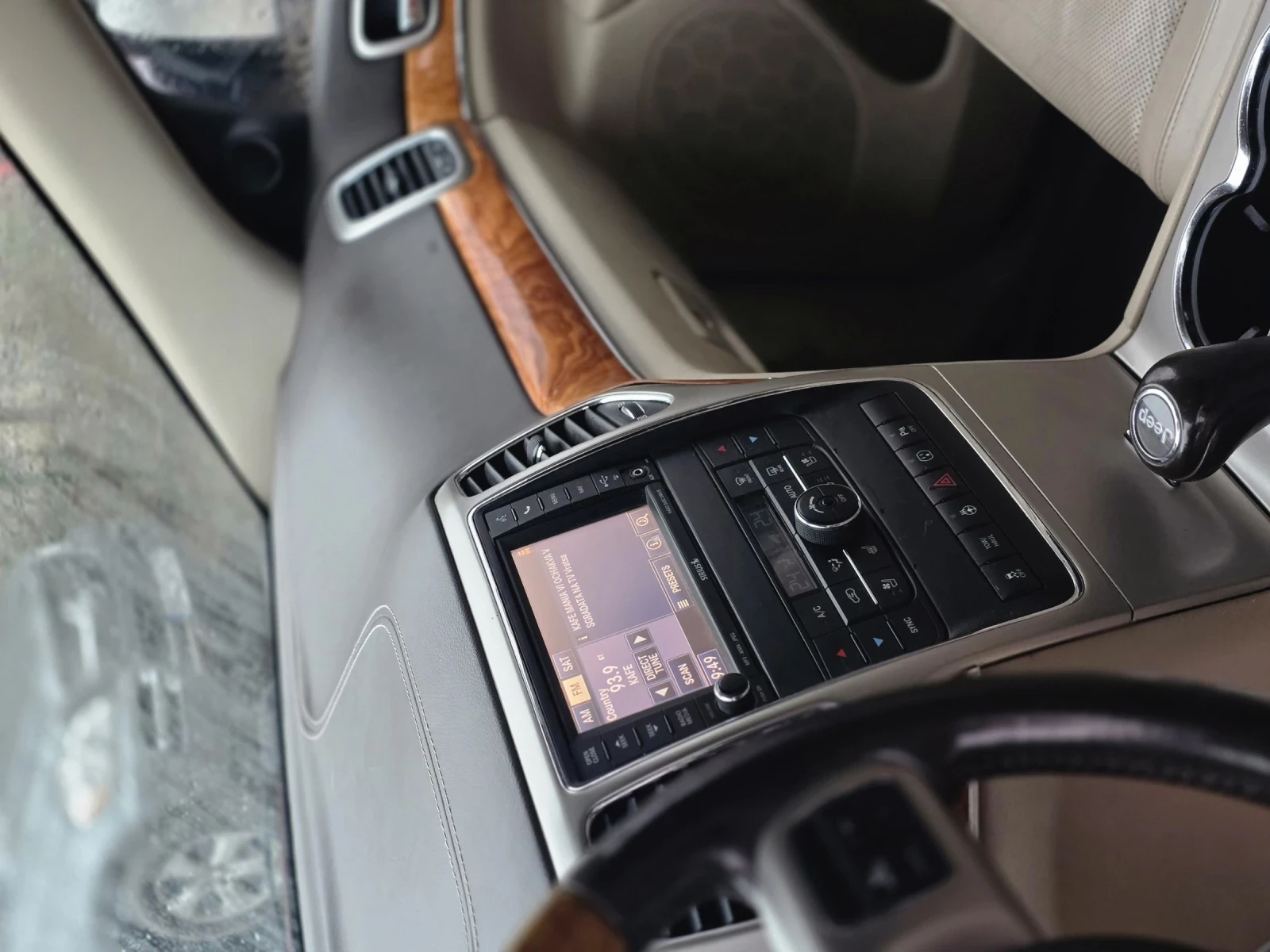 Jeep Cherokee  - изображение 6